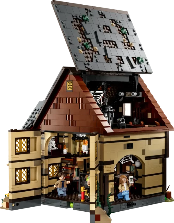 LEGO HOCUS POCUS - SANDERSON SISTERS COTTAGE! - Image 9